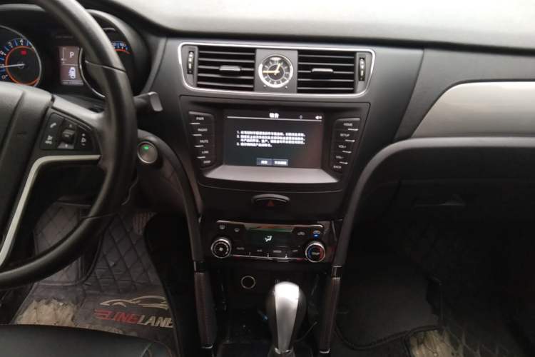 Used BAIC Senova X55 2016 1.5T CVT Elite Edition
