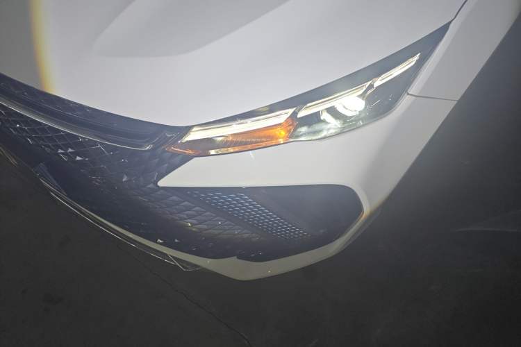 Used Geely Auto Emgrand L 2022 1.4T CVT Flagship Edition