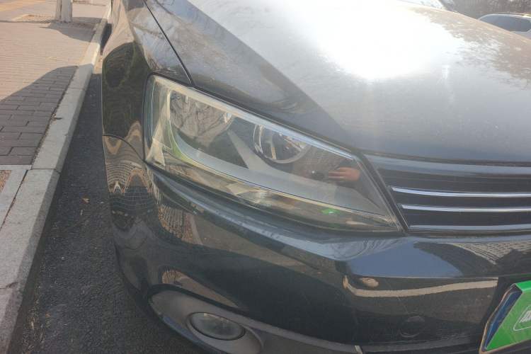 Used Volkswagen Sagitar 2012 1.6L Automatic Comfort Edition
