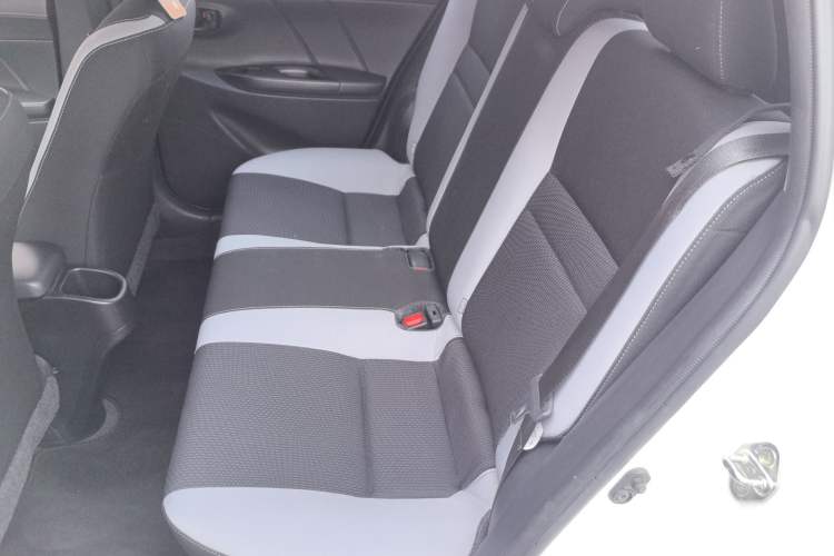 Used Toyota YARiS L Zhi Xuan 2021 X-Trail 1.5L CVT Leading Edition
