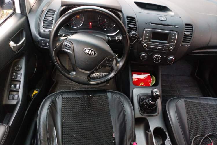 Used Kia K3 2013 1.6L Manual GLS Steering Wheel