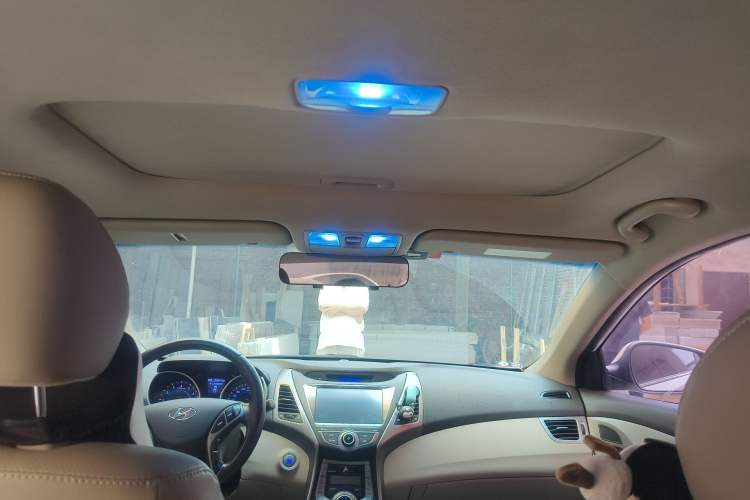 Used Hyundai Elantra (5th Generation / Langdong) 2015 1.6L Automatic Luxury Model
