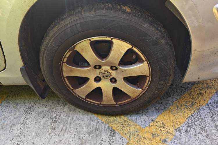 Used Peugeot 307 2010 Sedan 1.6L Automatic Comfort Edition
