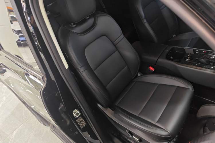 Used Haval Raptor New Energy 2024 Hi4 145 Cross-Over Edition Right Front Seat