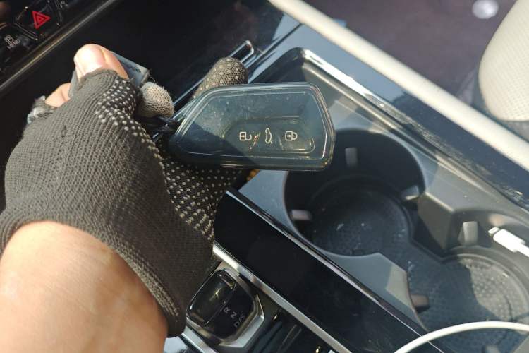 Used Volkswagen Teramont X 2024 380TSI Four-Wheel Drive Prestige Luxury Edition Vehicle Key