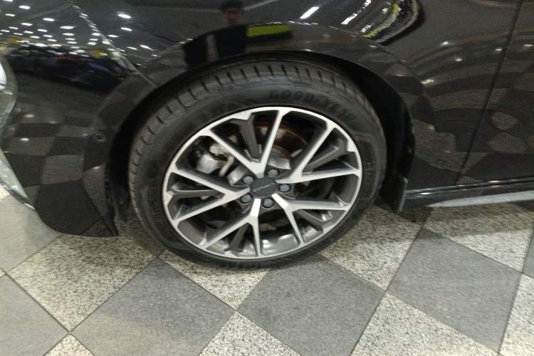 Used Lynk & Co 03 2020 2.0TD Automatic Jing Pro Edition
