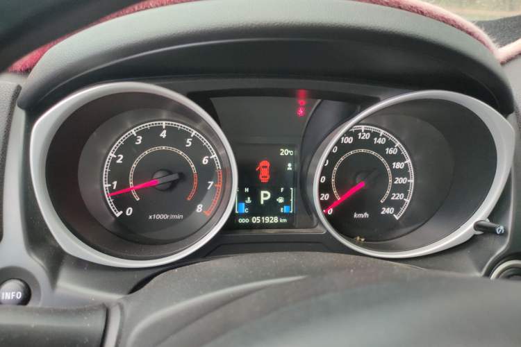 Used Mitsubishi ASX 2018 2.0L CVT Two-Wheel Drive Deluxe Edition