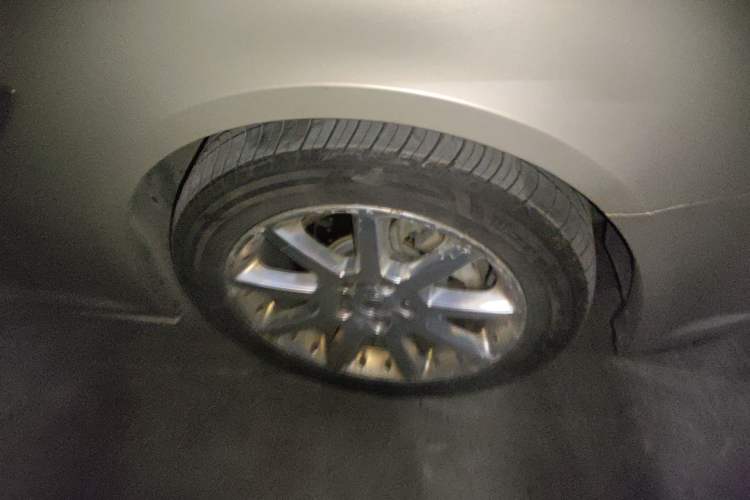 Used Cadillac SLS Seville 2010 3.0L Luxury Model
