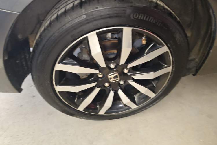 Used Honda Civic 2014 1.8L automatic luxury edition