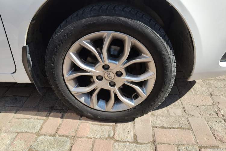 Used Geely Auto Vision 2018 1.5L Manual Happiness Edition Right Front Wheel Hub