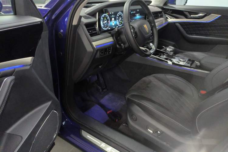 Used Hongqi HS5 2019 2.0T Smart Connect Flagship All-Wheel-Drive Version
