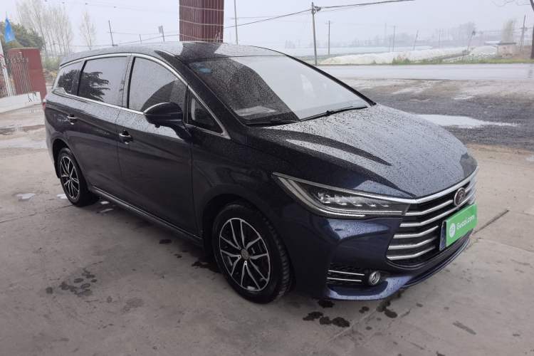 Used BYD Song MAX 2017 1.5T Automatic Smart Connect Luxury 7-Seater
