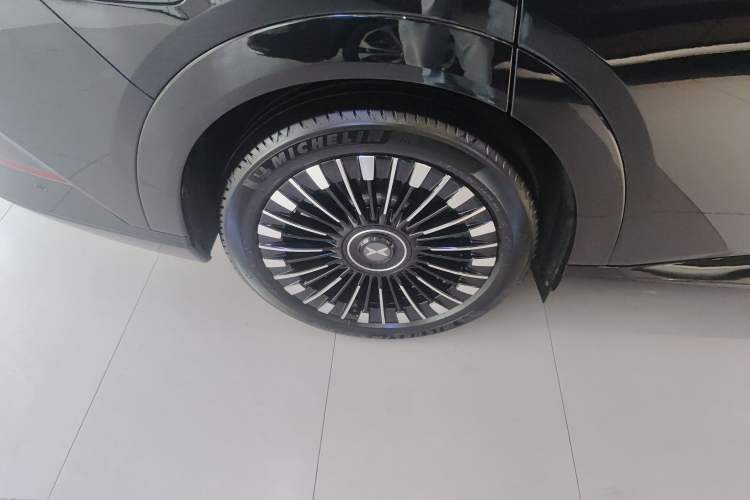 Used XPeng X9 2025 740 Ultra-Long Range Max Right Rear Wheel Hub