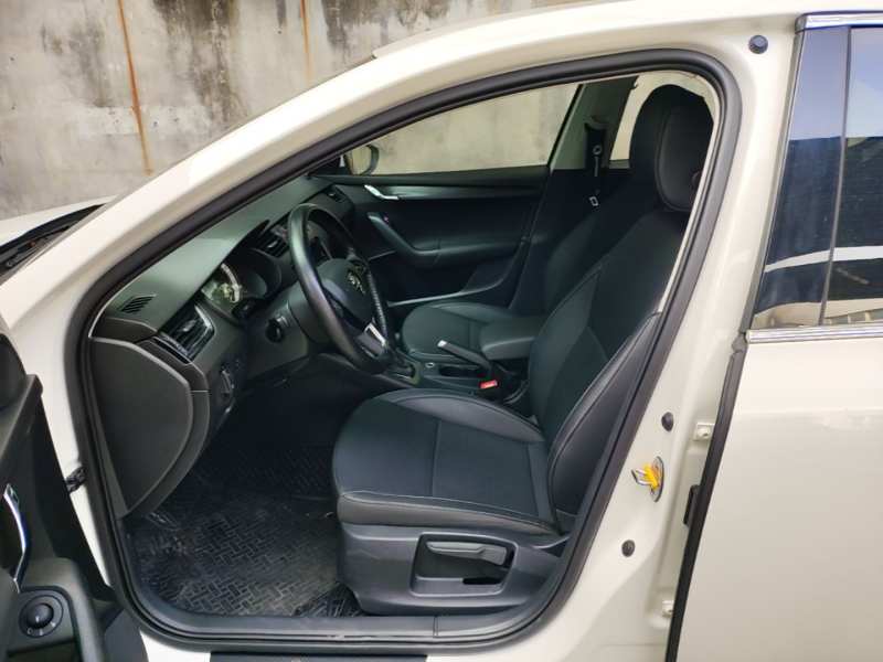 Used Skoda Octavia 2022 1.5L Automatic Comfort Edition — 14