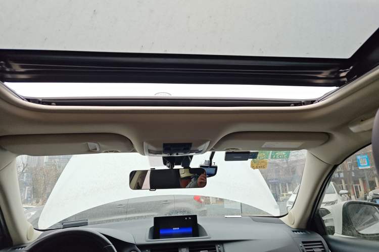 Used Lexus CT 2017 CT200h Comfort Edition Monochrome China VI