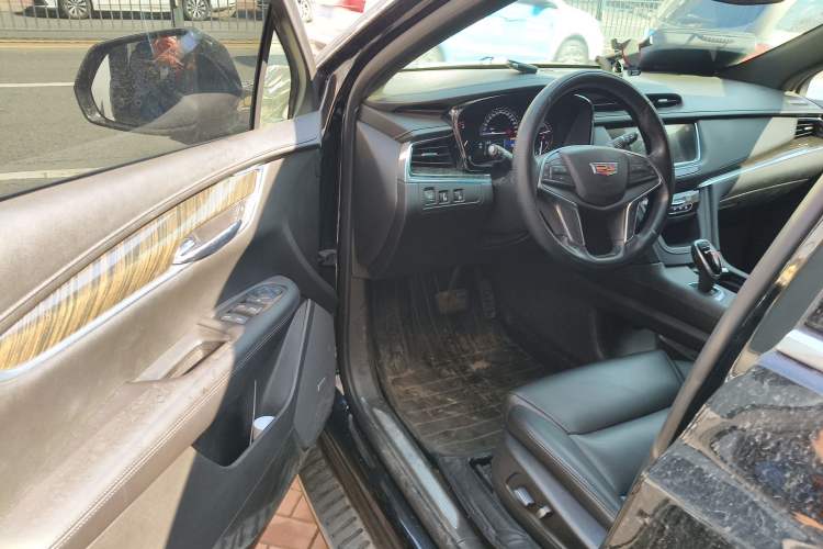 Used Cadillac XT5 2018 28E Four-Wheel Drive Tech Version Driver Seat