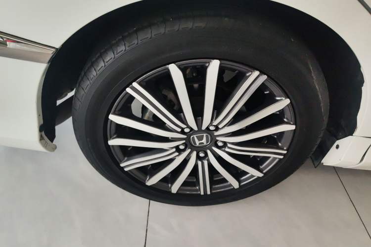 Used Honda Elysion 2022 2.0L eHEV Luxury Edition

