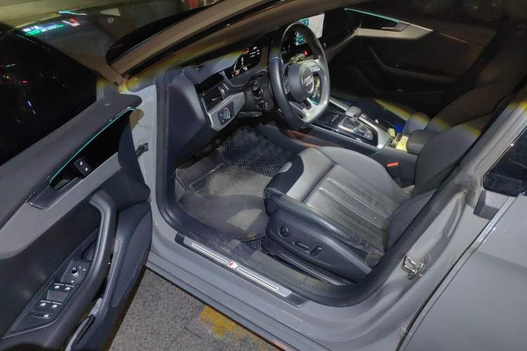 Used Audi A5 2022 Sportback 40 TFSI Stylish and Elegant Model Driver Seat