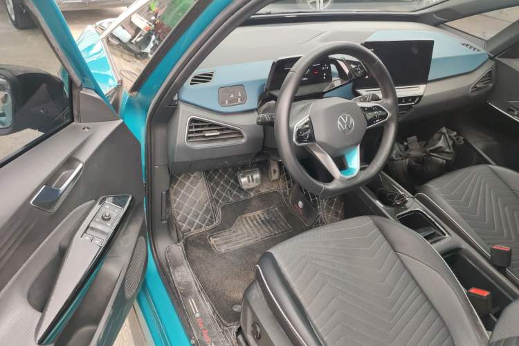 Used Volkswagen ID.3 2023 Pure Smart Edition Driver Seat