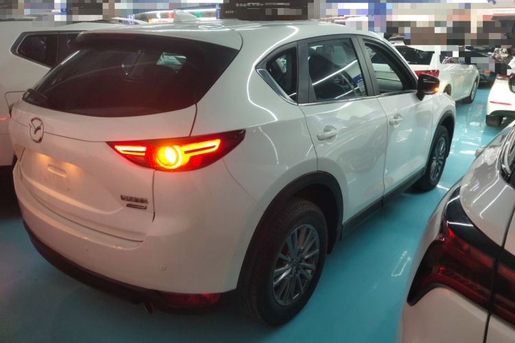 Used Mazda CX-5 2017 2.0L Automatic 2WD ZhiShang Trim China V Standard
