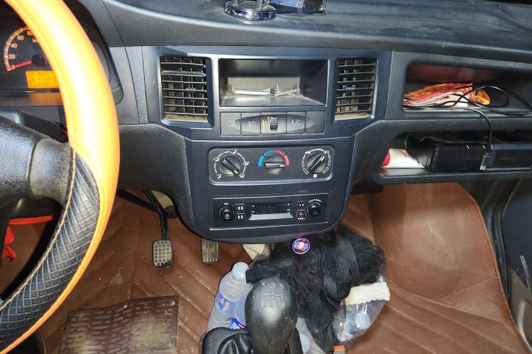 Used Wuling Zhiguang 2014 1.2L Extended Version LD6