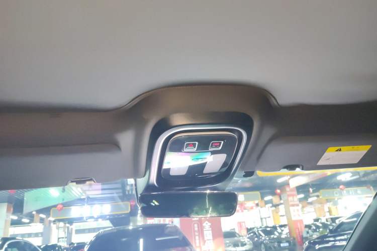 Used Deepal SL03 2023 200Max Range-Extended Version
