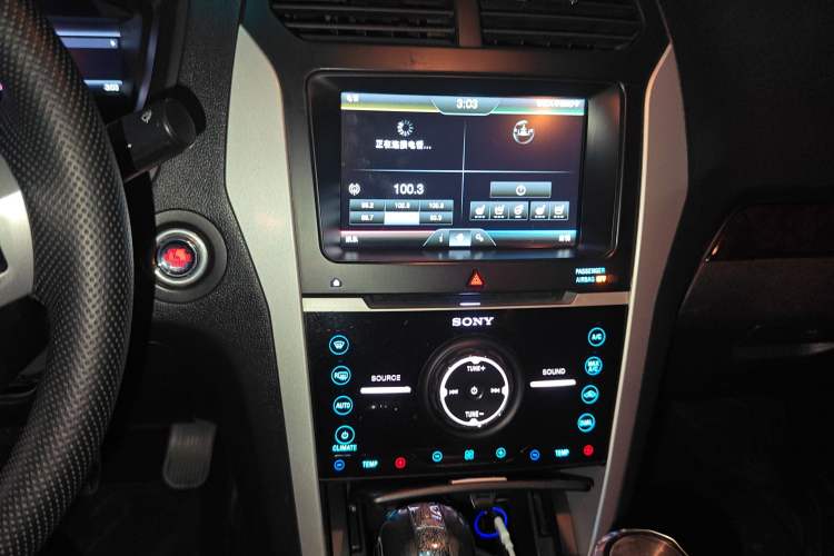 Used Ford Explorer 2013 3.5L Deluxe Model