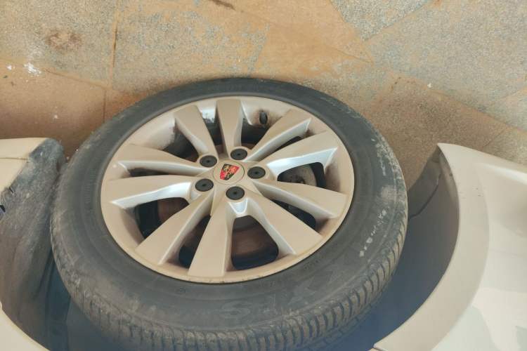 Used Roewe 360 2015 1.5L Automatic Luxury Edition