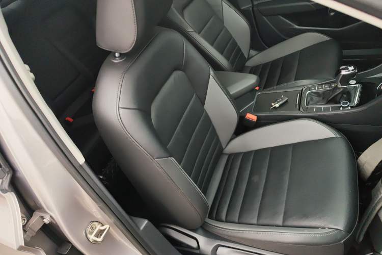 Used Volkswagen Sagitar 2019 280TSI DSG Comfort Version China VI Standard
