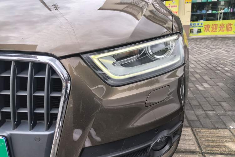 Used Audi Q3 2015 35 TFSI Comfort Model