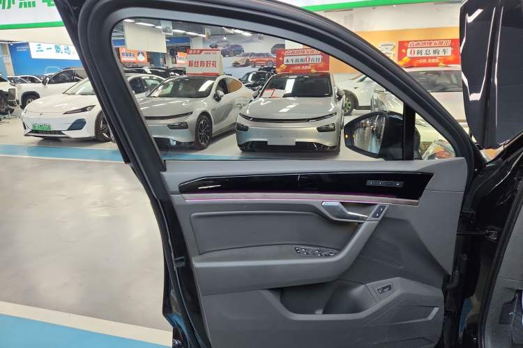 Used Volkswagen Touareg 2020 3.0 TSI Luxury Edition China VI