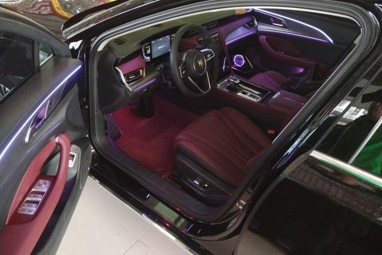 Used Hongqi H5 2024 1.5T DCT Smart Connect Flagship Edition
