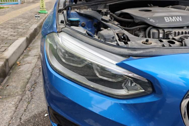 Used BMW 1 Series 2018 Facelifted 118i Sport Edition Right Front Headlight