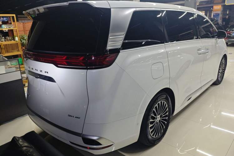 Used Denza D9 2022 DM-i 970 Four-Wheel Drive Flagship Model