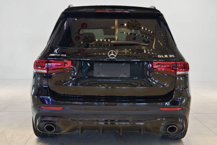 Used Mercedes-Benz GLB AMG 2023 AMG GLB 35 4MATIC
