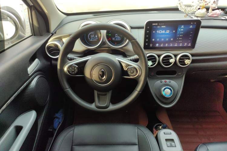 Used ORA Black Cat 2019 351 km Family Edition