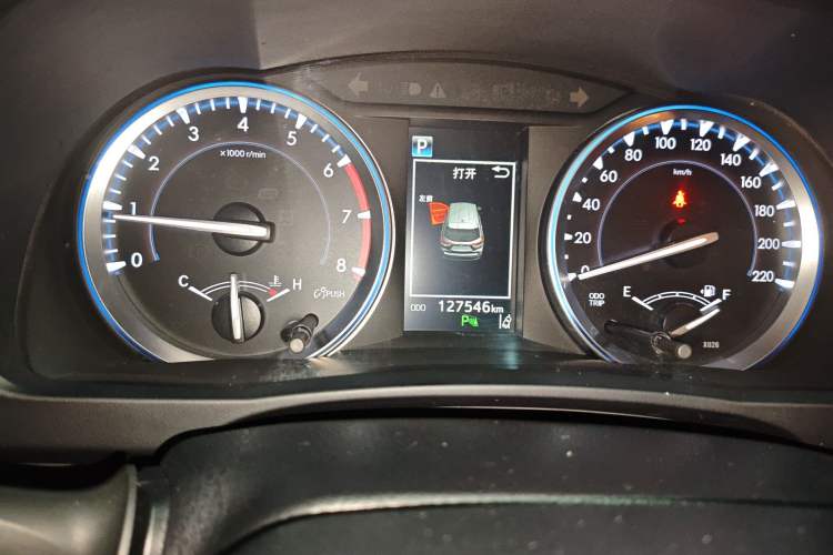 Used Toyota Highlander 2018 2.0T Four-Wheel Drive Prestige Version 7 Seats China V Emission Standard