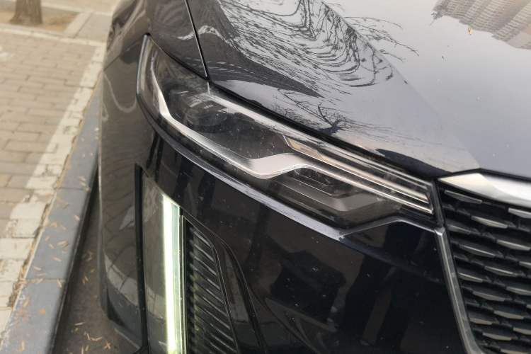 Used Cadillac XT6 2020 28T Six-Seater Fashion Edition