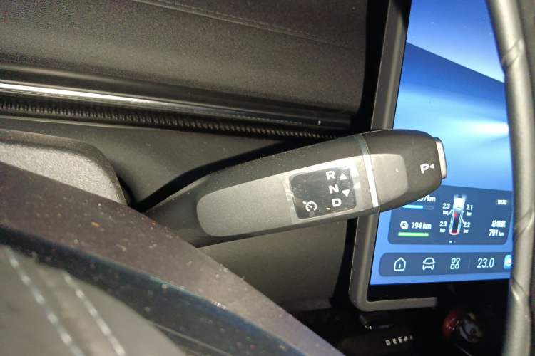 Used Deepal L07 2024 230Max Qiankun Intelligent Driving ADS SE Range-Extended Version