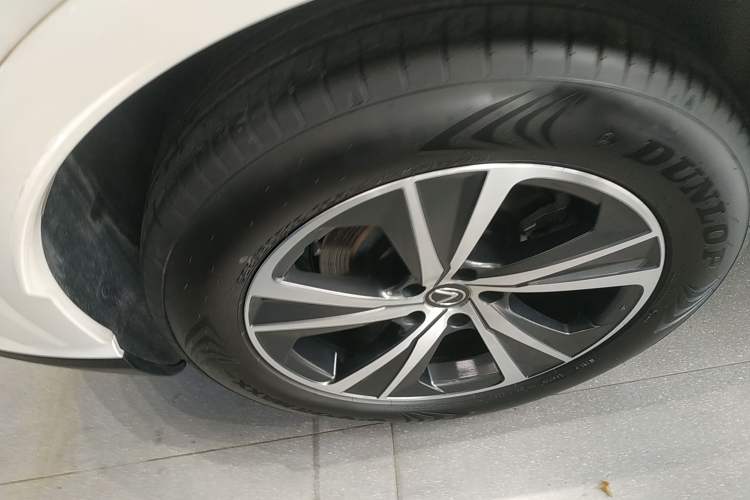 Used Lexus RX 2023 350h Two-Wheel Drive Comfort Edition Right Rear Wheel Hub