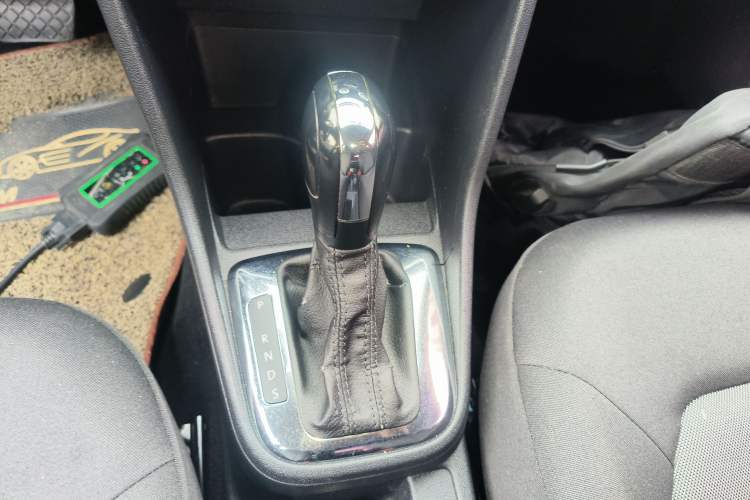 Used Volkswagen Jetta 2015 Value Edition 1.6L Automatic Fashion Version
