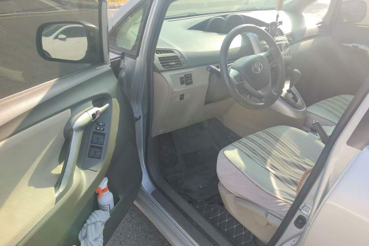 Used Toyota Verso 2011 180E CVT Elite Edition
