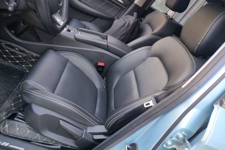 Used MG EZS Electric 2019 E-Plus Edition Left Front Seat