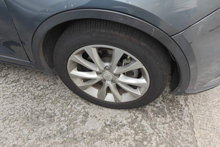 Used Geely Auto Emgrand GS 2016 Elegant Edition 1.3T Automatic LingShang Model Right Front Wheel Hub