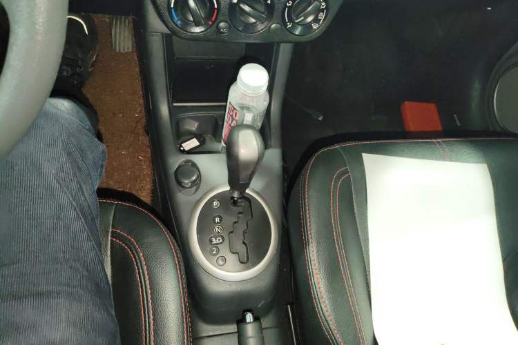 Used Suzuki Swift 2015 1.5L Automatic Limited Edition
