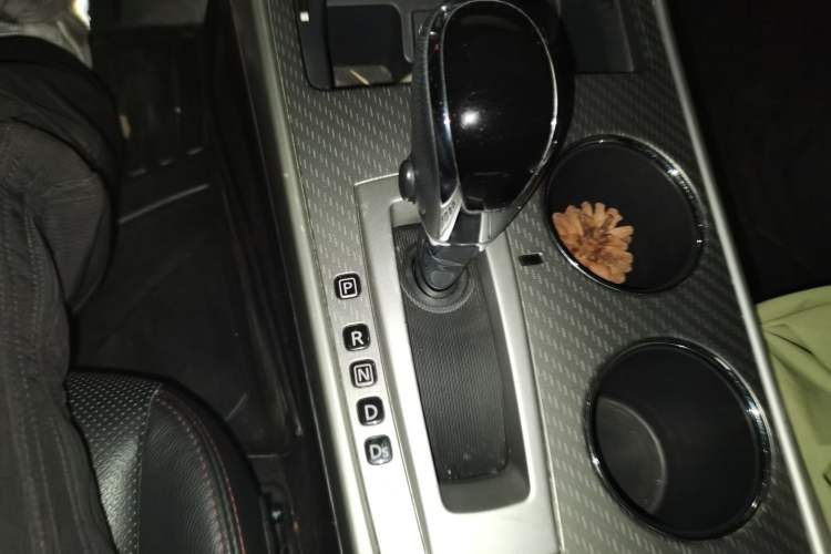 Used Nissan Teana 2016 2.0L XL Comfort Edition Gear Lever