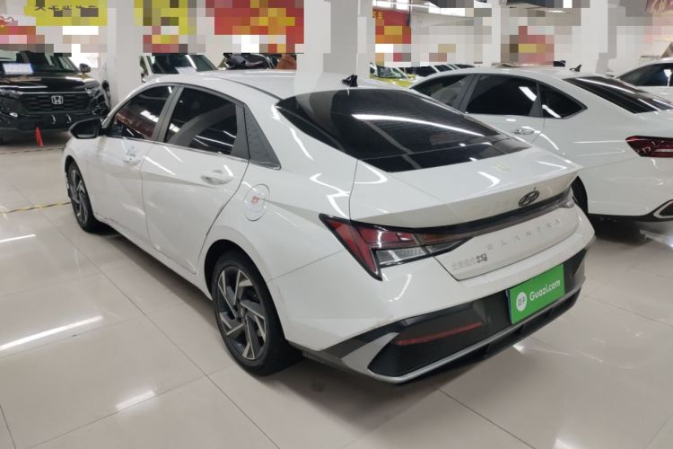 Used Hyundai Elantra 2023 1.5L CVT LUX Prestige Edition Rear Left 45 Deg