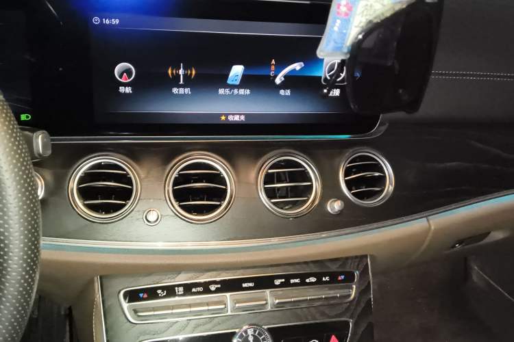 Used Mercedes-Benz E-Class 2018 Facelift E 200 L Sport Edition