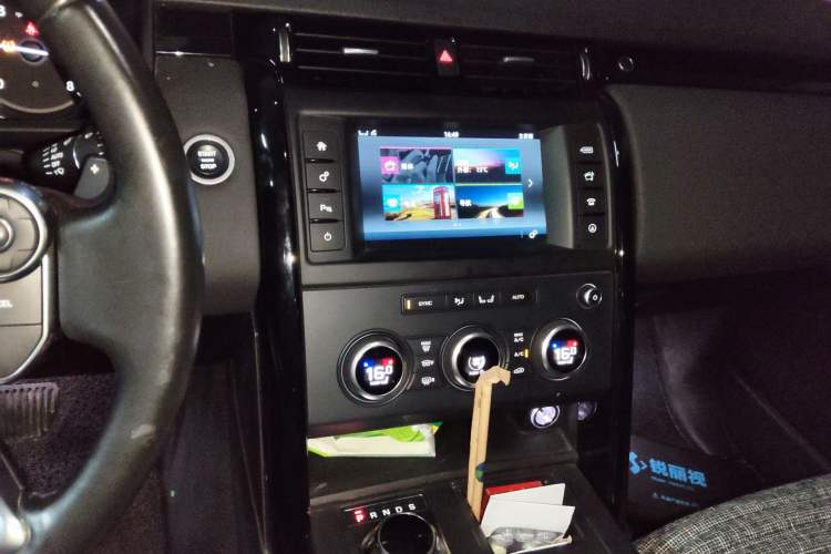 Used Land Rover Discovery 2017 3.0 SC V6 SE