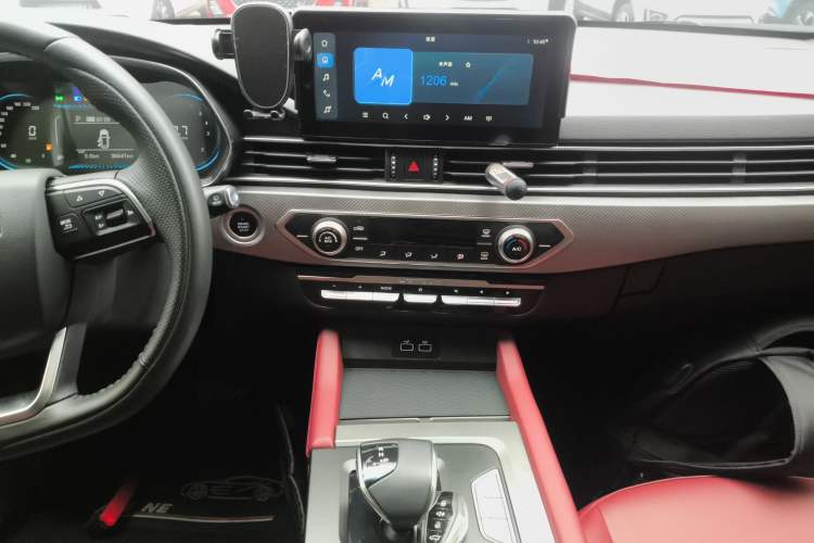 Used JETOUR X70S 2022 1.5T DCT Free Edition 5 Seats
